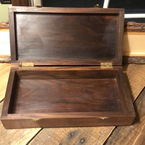 Vintage Detailed Wooden Elephant wooden box + FREE GIFT - Picture 10 of 14